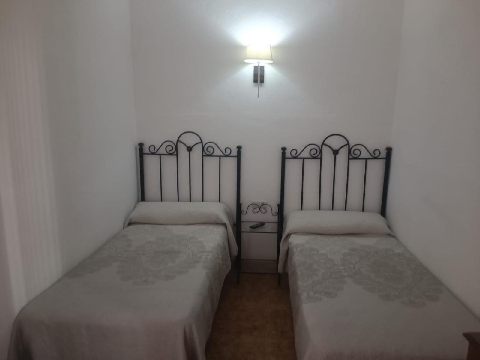 Rooms Los Montes Гранада Екстер'єр фото