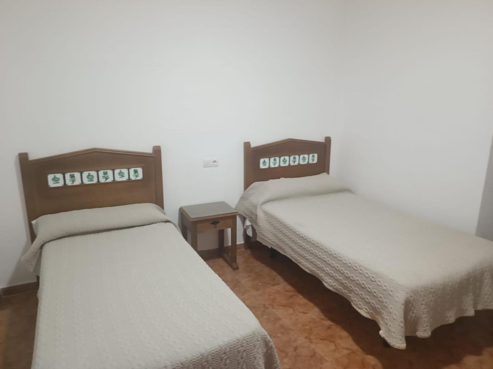Rooms Los Montes Гранада Екстер'єр фото