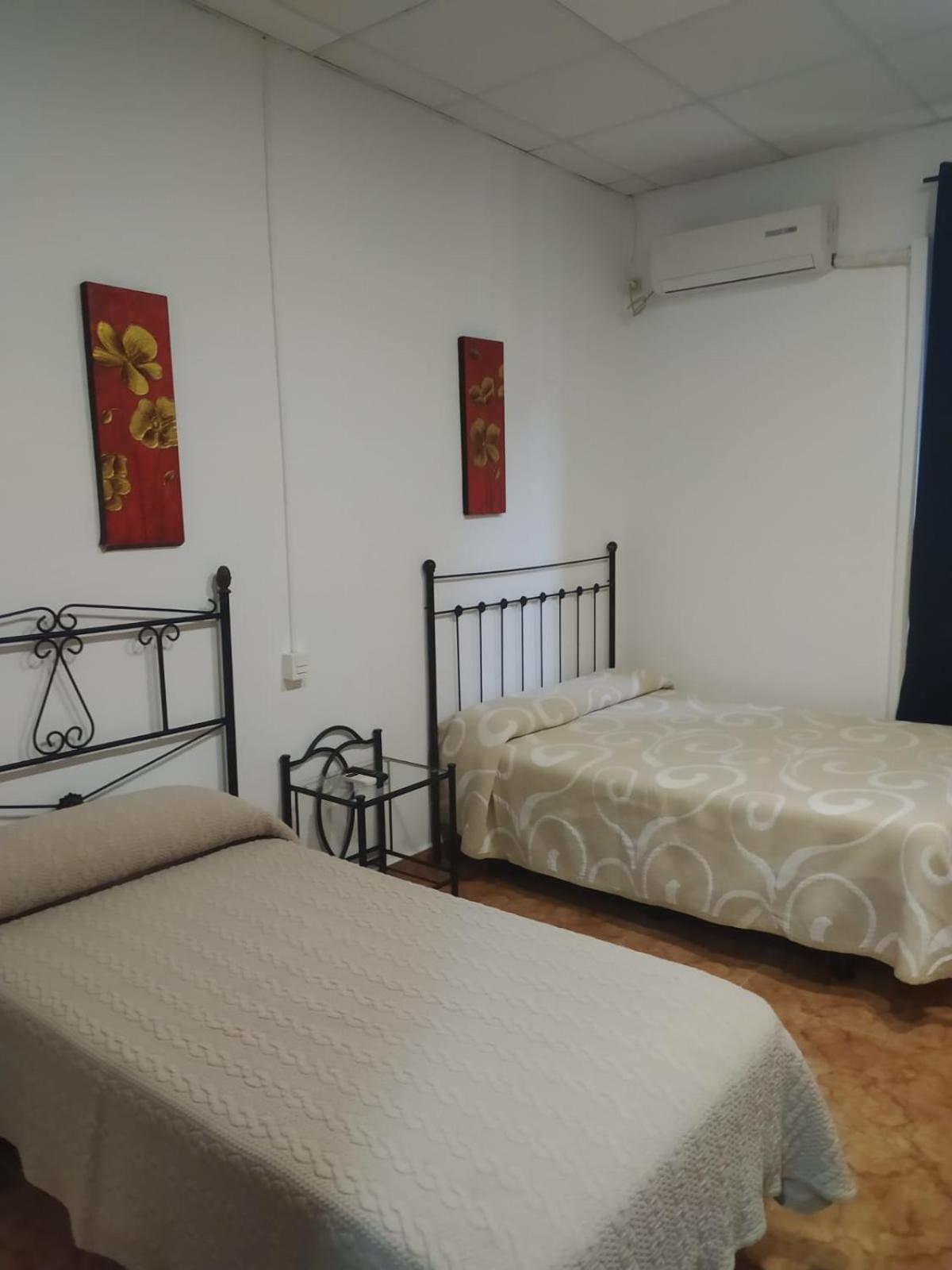 Rooms Los Montes Гранада Екстер'єр фото